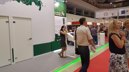 Сенсорный стол для компании Бурсервис